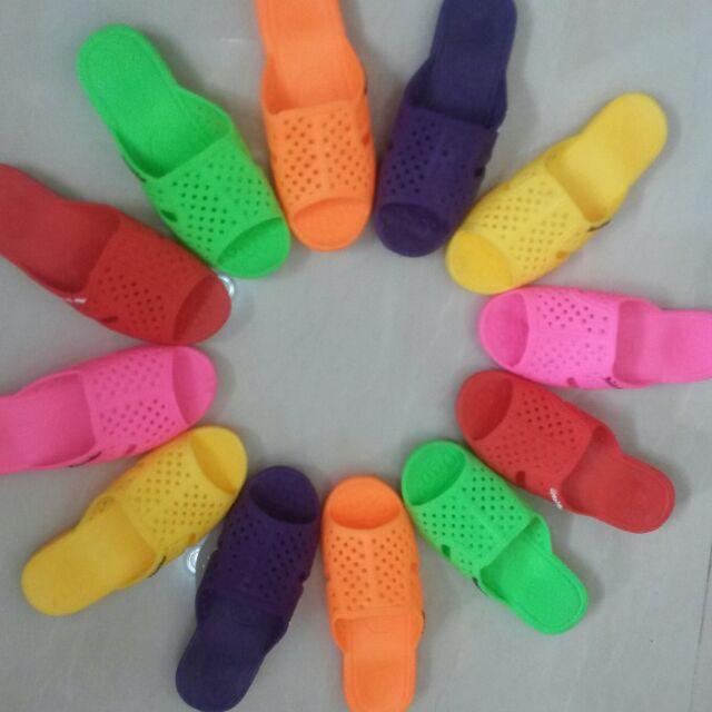 Dép tổ ông huyền thoại (set 05 đôi, mỗi đôi 1 màu)