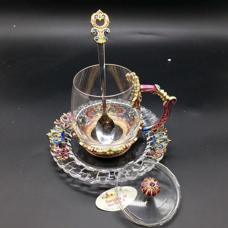 Bộ cốc (ly) đĩa thủy tinh enamel VƯƠNG MIỆN- SONG NGƯ HOA THẢO TRÀ