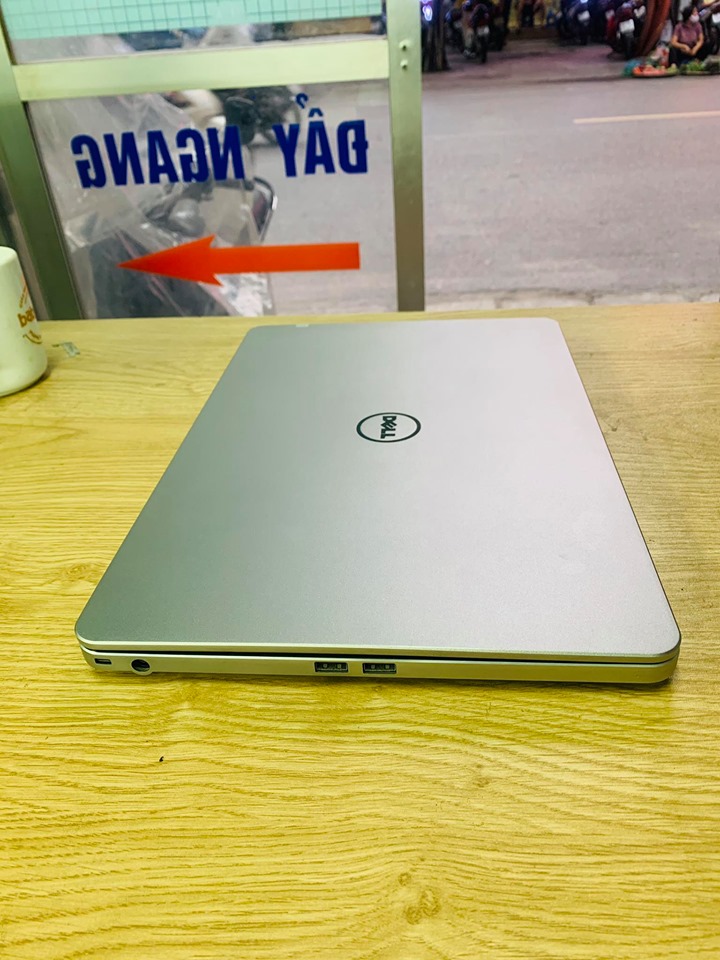 Laptop Dell N7537 Core i5 Ram 8G 500G Cạc rời 2G Màn...