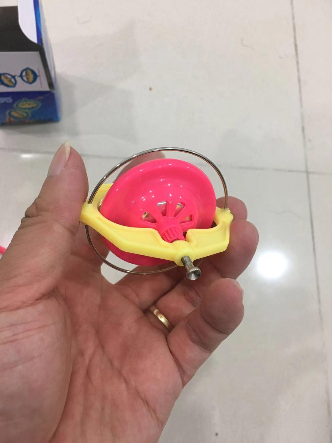 Con quay hồi chuyển - Gyroscope Magic UFO (có sẵn）