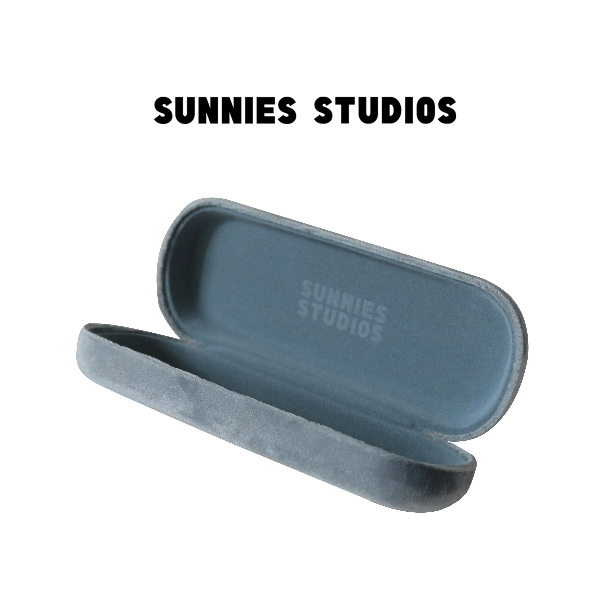 Hộp Kính Nhung Xanh Dương Sunnies Studios