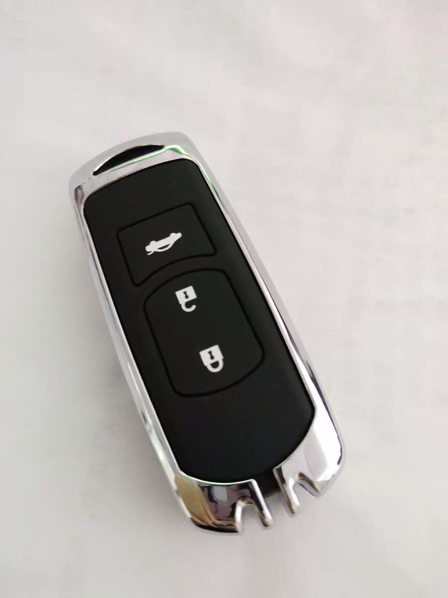 Ốp khóa xe Mazda 3, 6, CX5, CX8