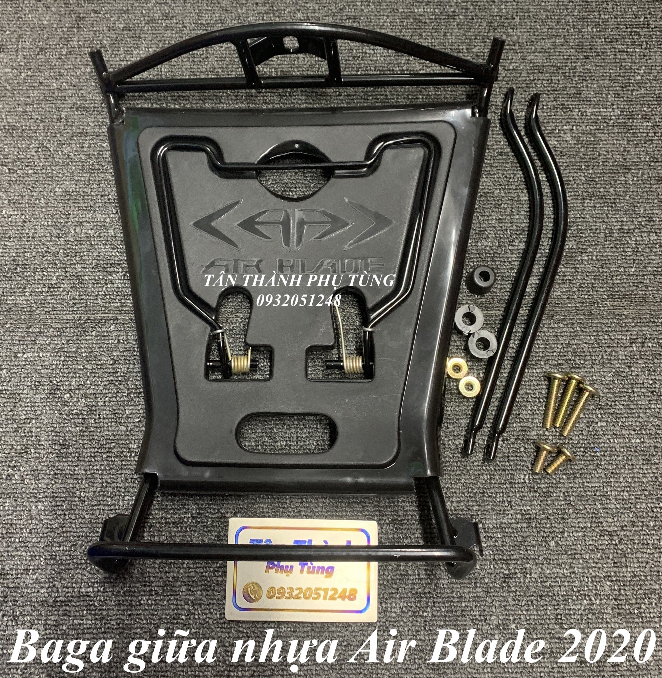 Baga giữa nhựa đen Air Blade 2020