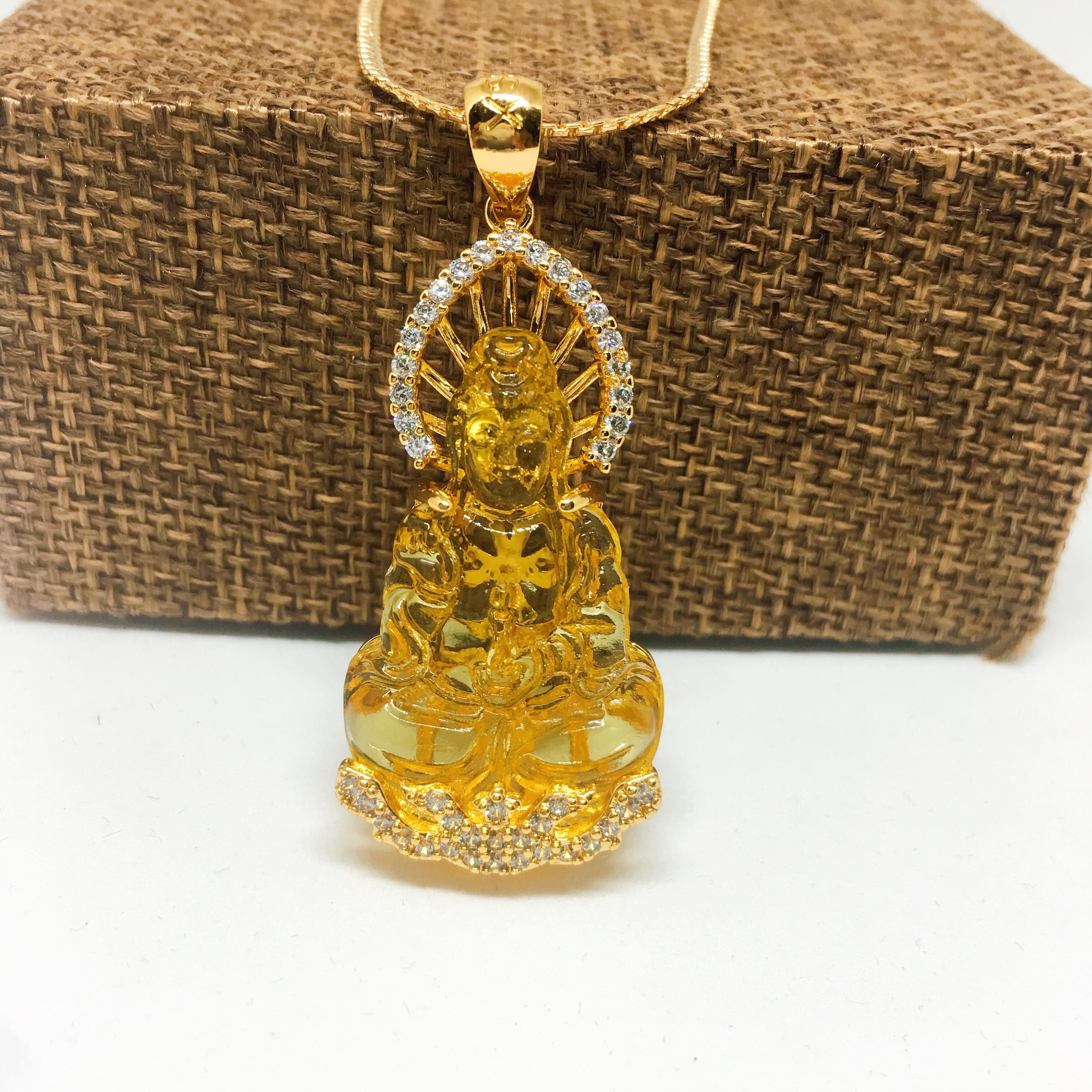 Nữ trang cao cấp Dây chuyền nữ mặt Quan Âm đá LAMASIA bọc bạc Thái mạ vàng đính đá, trang sức phong thủy, may mắn, tài lộc, trang sức cao cấp (dây và mặt) (màu vàng)