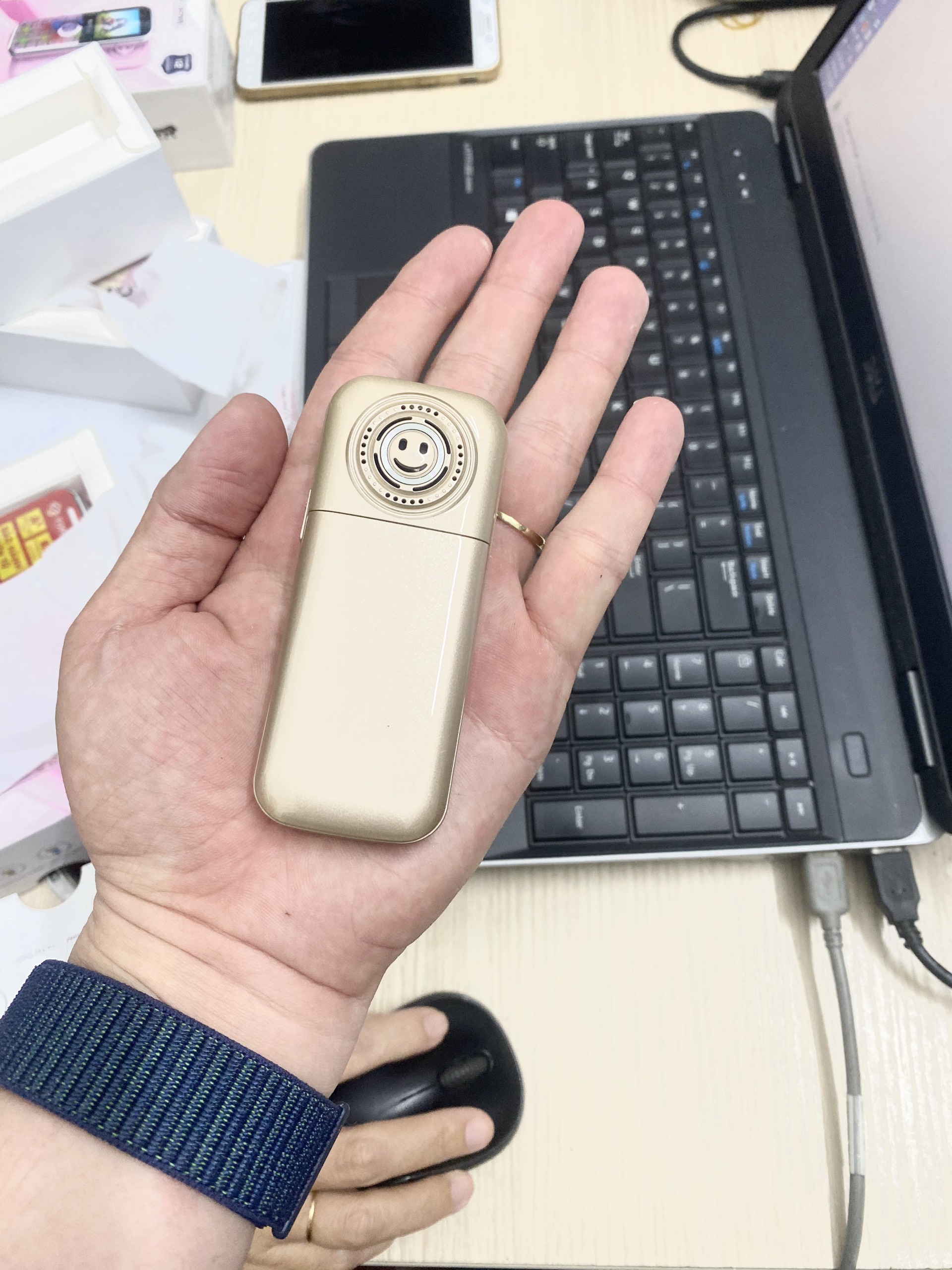 Điện thoại mini Forme A1