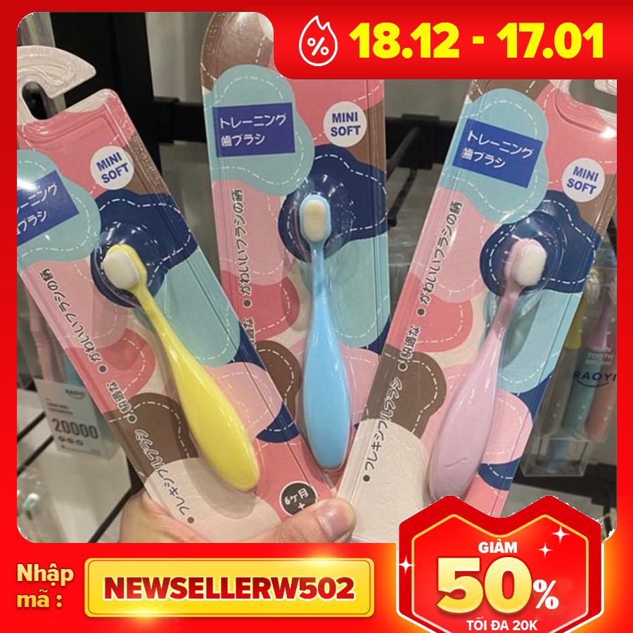Bàn chải đánh răng triệu sợi mini soft chất lượng cao cho bé từ 6m+