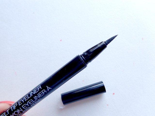 Kẻ mắt nước Wet n Wild Proline Felt Tip Eyeliner
