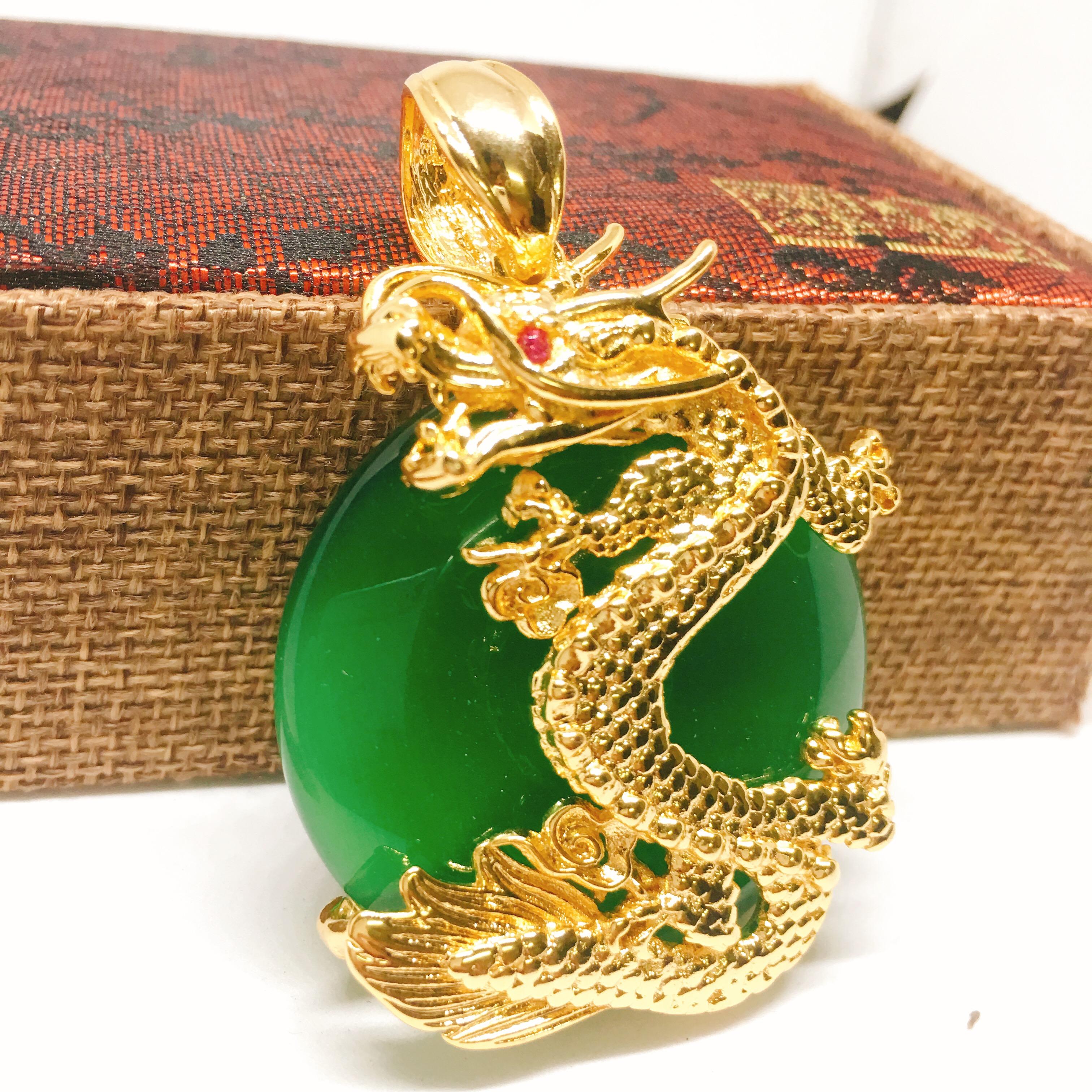 Mặt dây chuyền bạc Thái mạ vàng Thiên Long ôm đá, mặt vòng cổ phong thủy, mặt dây chuyền vàng ( màu vàng)