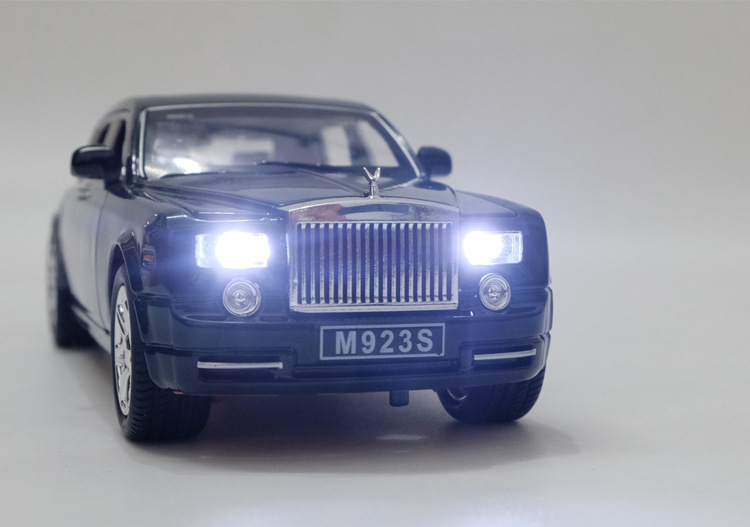 Ô tô Mô hình ROLLS ROYCE PHANTOM Tỉ lệ 1:24 XLG