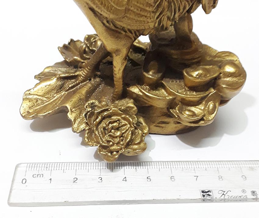 Gà đồng cho phong thủy bàn làm việc
