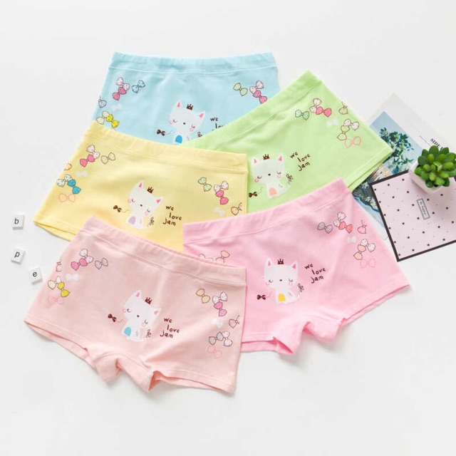 Quần chip đùi bé gái chất cotton mềm mịn thấm hút mồ hôi size từ 12-29kg mẫu và màu ngẫu nhiên