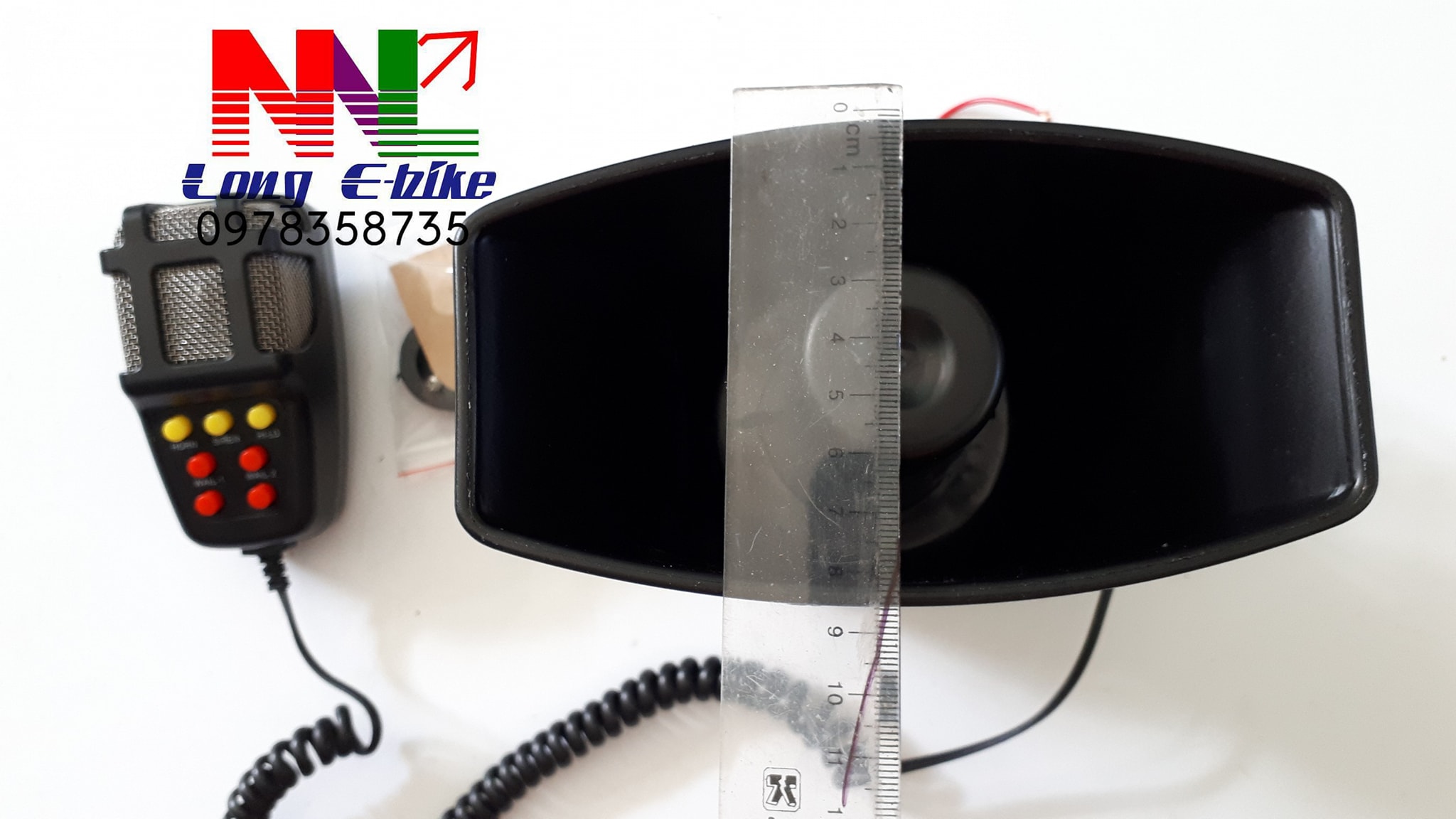 còi hú 7 chế độ , có mic đàm
