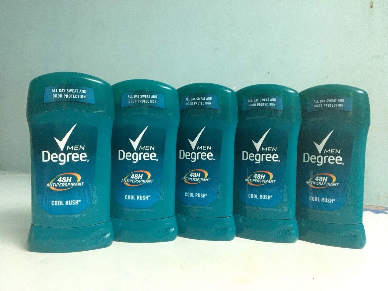 Lăn Khử Mùi Nam Degree Cool Rush 76g