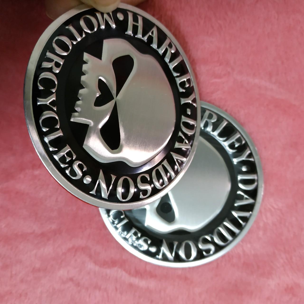 Logo Nhôm Dán Xe Harley Davidson tròn 7.5cm