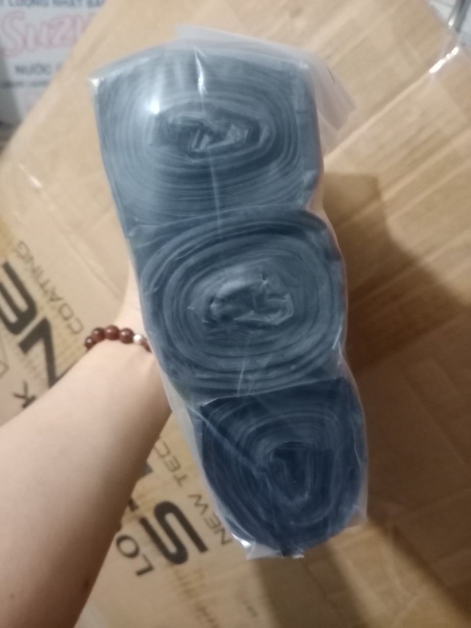 Túi đựng rác cuộn đen tự phân hủy Ecogreen ( 3 cuộn/ túi )