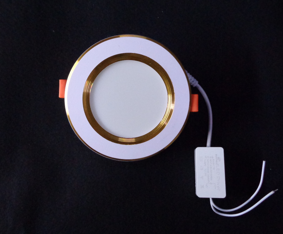 Đèn led âm trần viền vàng 9w 3 màu 3 chế độ (Trắng/vàng/vàng trung tính)