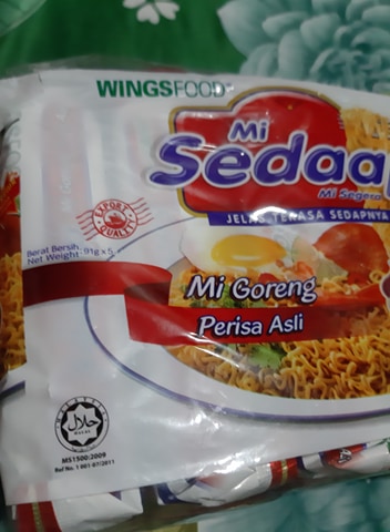 Mì trộn ăn liền Malaysia hiệu Sedaap