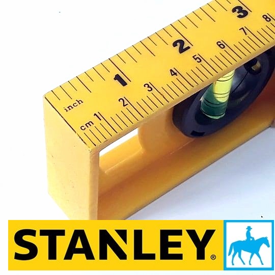 [HCM]Thước Thủy 45cm 18inch STANLEY STHT42467-8 THAILAND