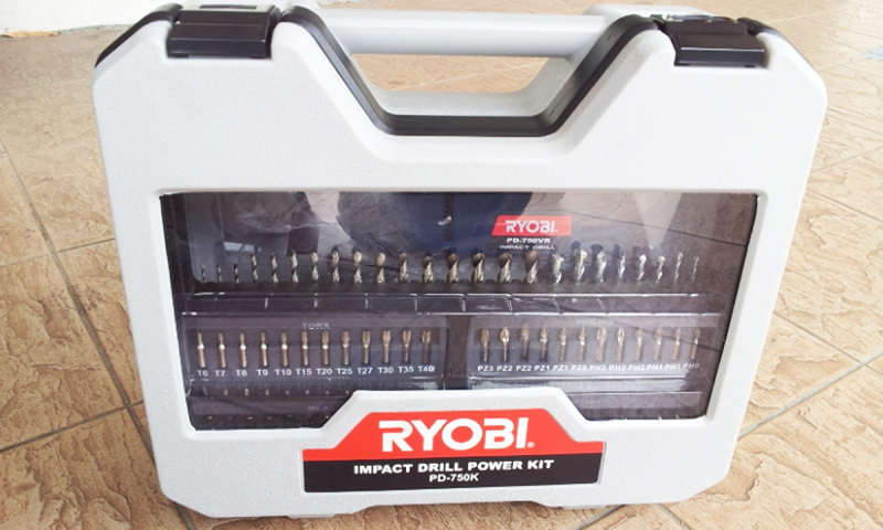 Máy khoan động lực Ryobi PD-750K