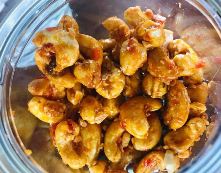 Hạt điều tẩm vị rong biển
