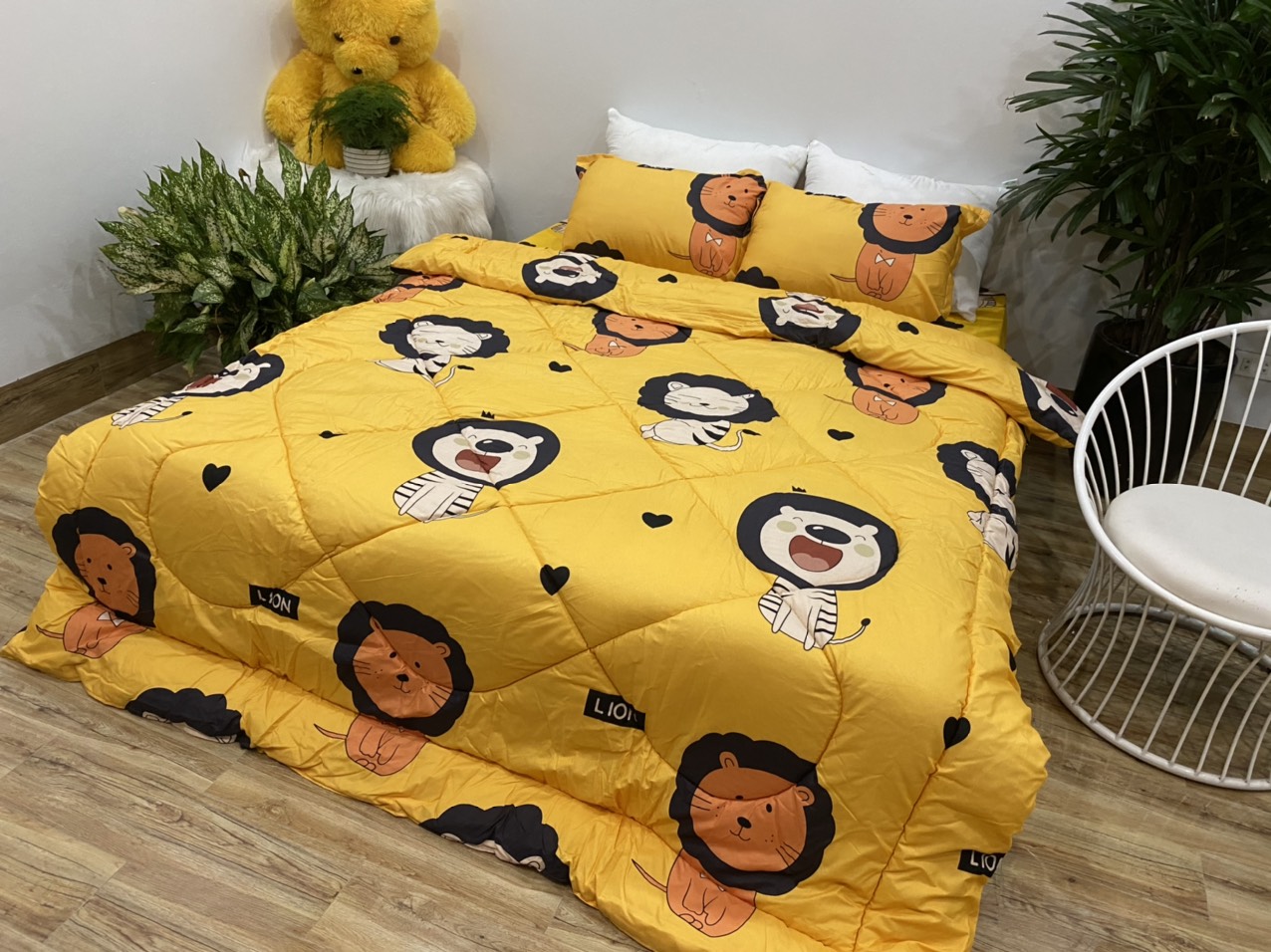 Chăn phao siêu nhẹ cực ấm 1m8x2m mẫu sư tử