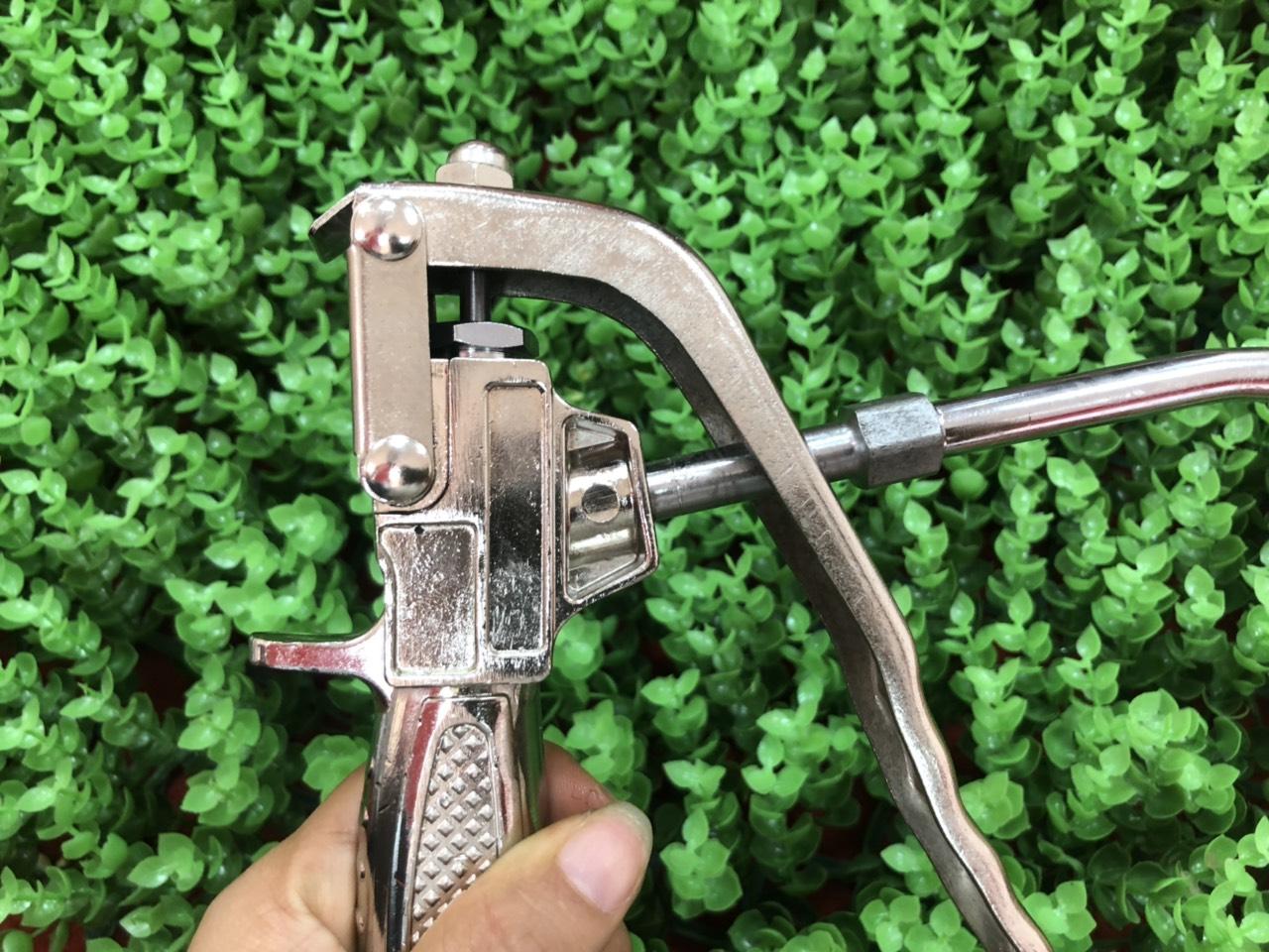 Súng bơm mỡ KOCU HCG-600