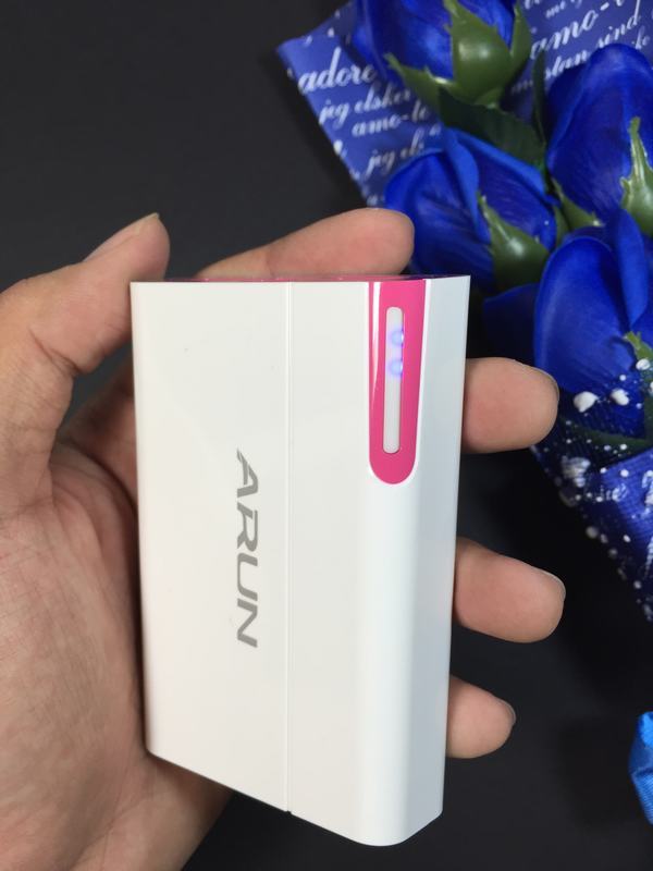 SẠC DỰ PHÒNG ARUN 8400mah