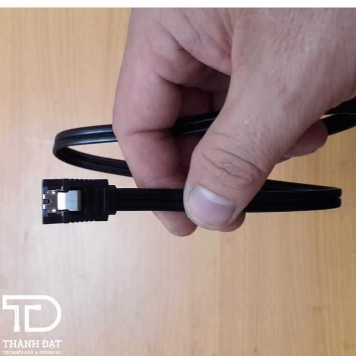 Cáp SATA 3 zin theo main - Dây SATA 3 hàng tháo main