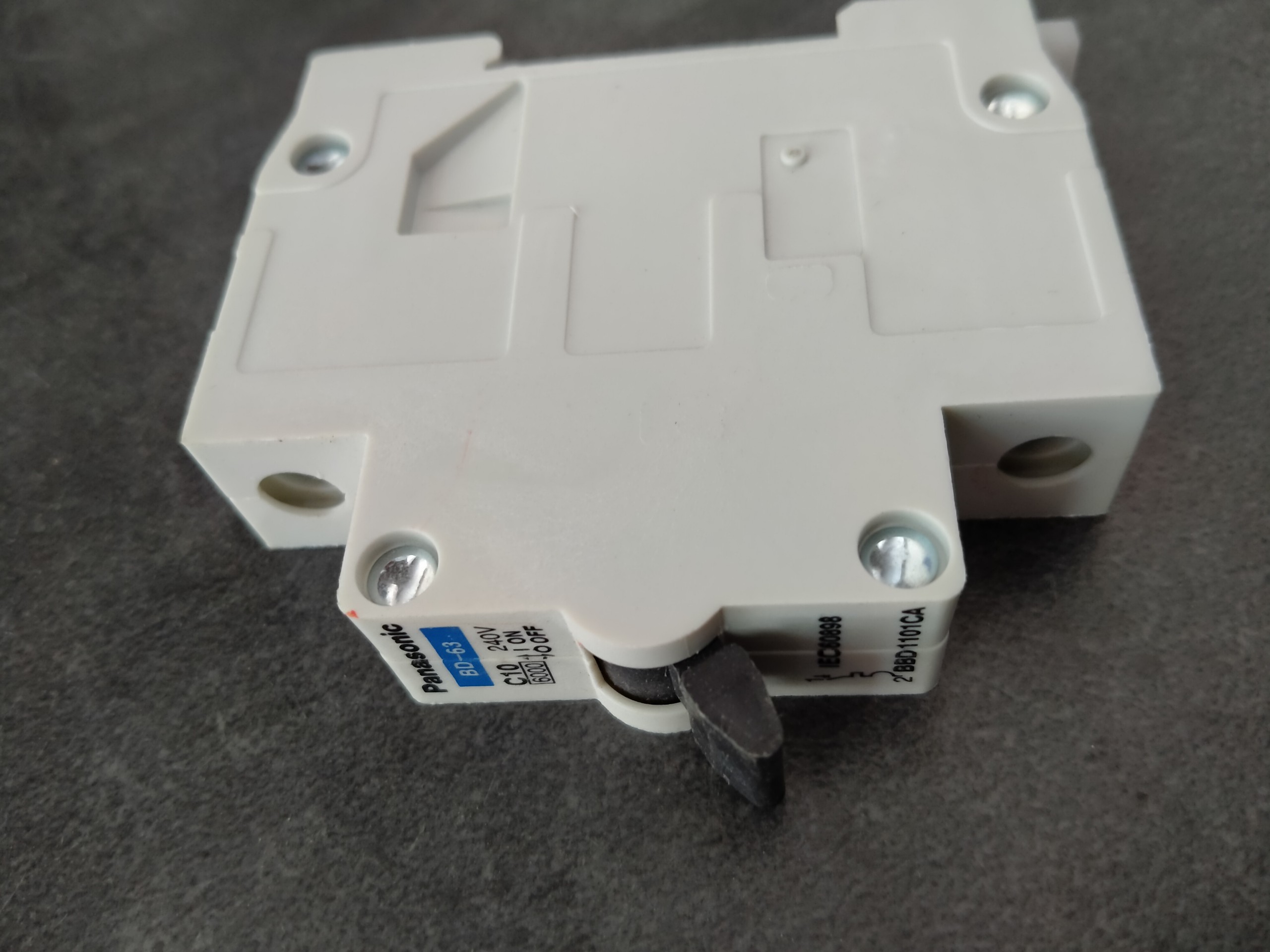Aptomat 1P 6A 10A 16A 20A 25A 32A 40A 50A 63A Panasonic