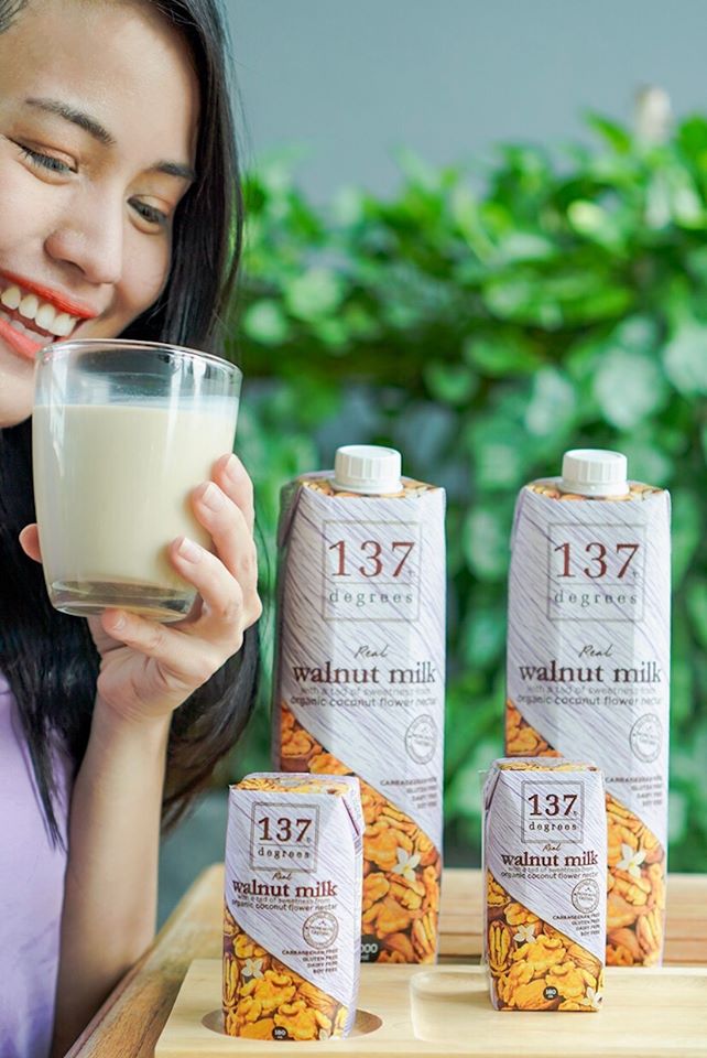 Combo 4 Lốc Sữa Hạt Óc Chó Nguyên Chất 137 Degrees