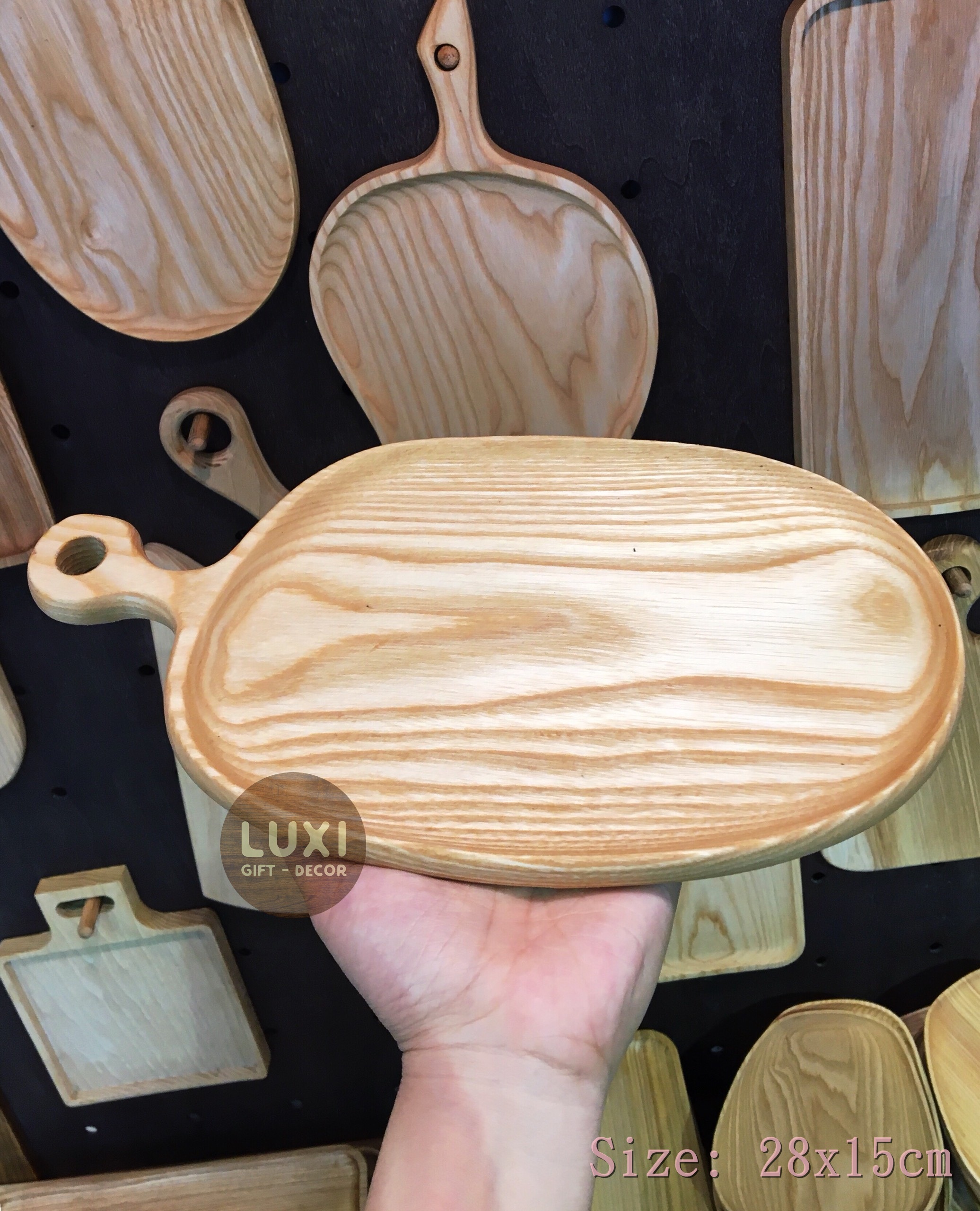 Khay - Thớt gỗ lệch có tay cầm decor 28 (KT: 28x15cm)
