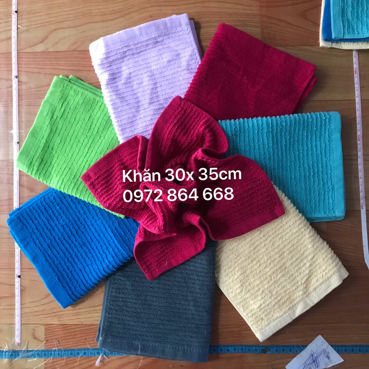 05 chiếc khăn 30x35cm