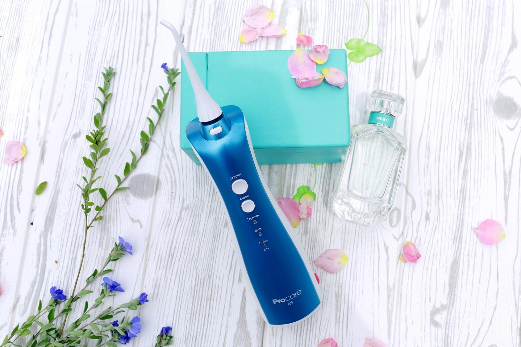 Máy tăm nước du lịch Procare cao cấp A6