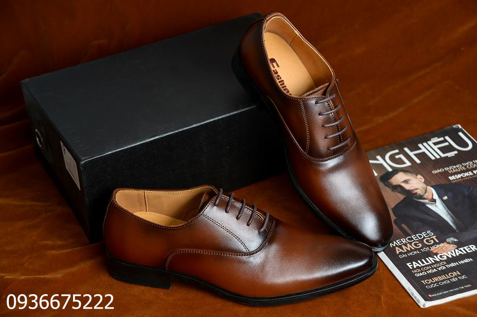 >> BÁO GIÁ GIÀY TÂY NAM L1621MN DA BÒ CAO CẤP (TẶNG KÈM VÍ DA) | Shopee Lazada Sendo Tiki mới nhất 132 Giày Tây Nam Da Bò Công Sở Cao Cấp, Giày Dây Da Bò Thật, Tặng Kèm Si Bóng và Lót Da, Bảo Hành 12 Tháng