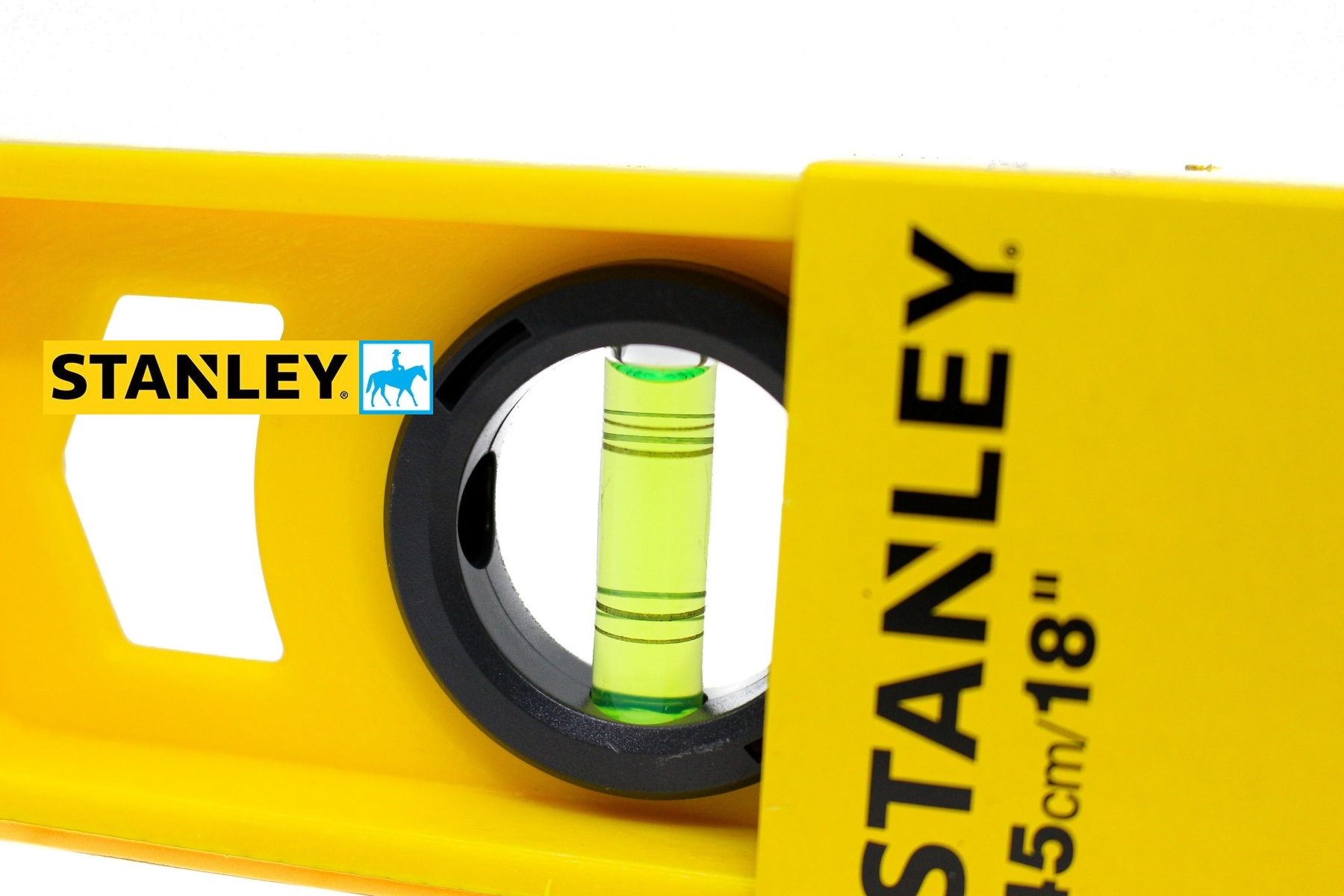 [HCM]Thước Thủy 45cm 18inch STANLEY STHT42467-8 THAILAND