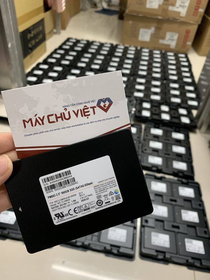 Ổ Cứng SSD SAMSUNG PM883 960GB (MZ7LH960HAJR)
