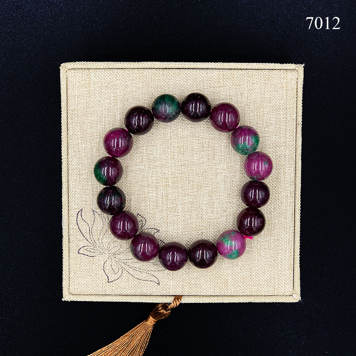 Vòng Tay Phong Thủy Đá Ruby Hồng Ngọc 7012
