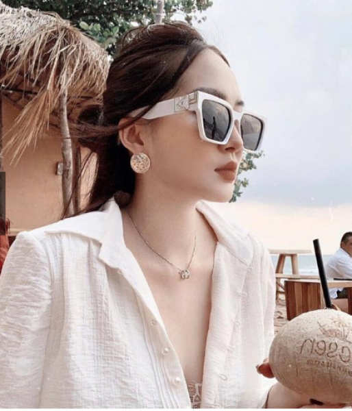 Giá bán Mắt Kính Hồ Ngọc Hà Lv Millionaire Siêu Cấp Thời Trang Hot Trend