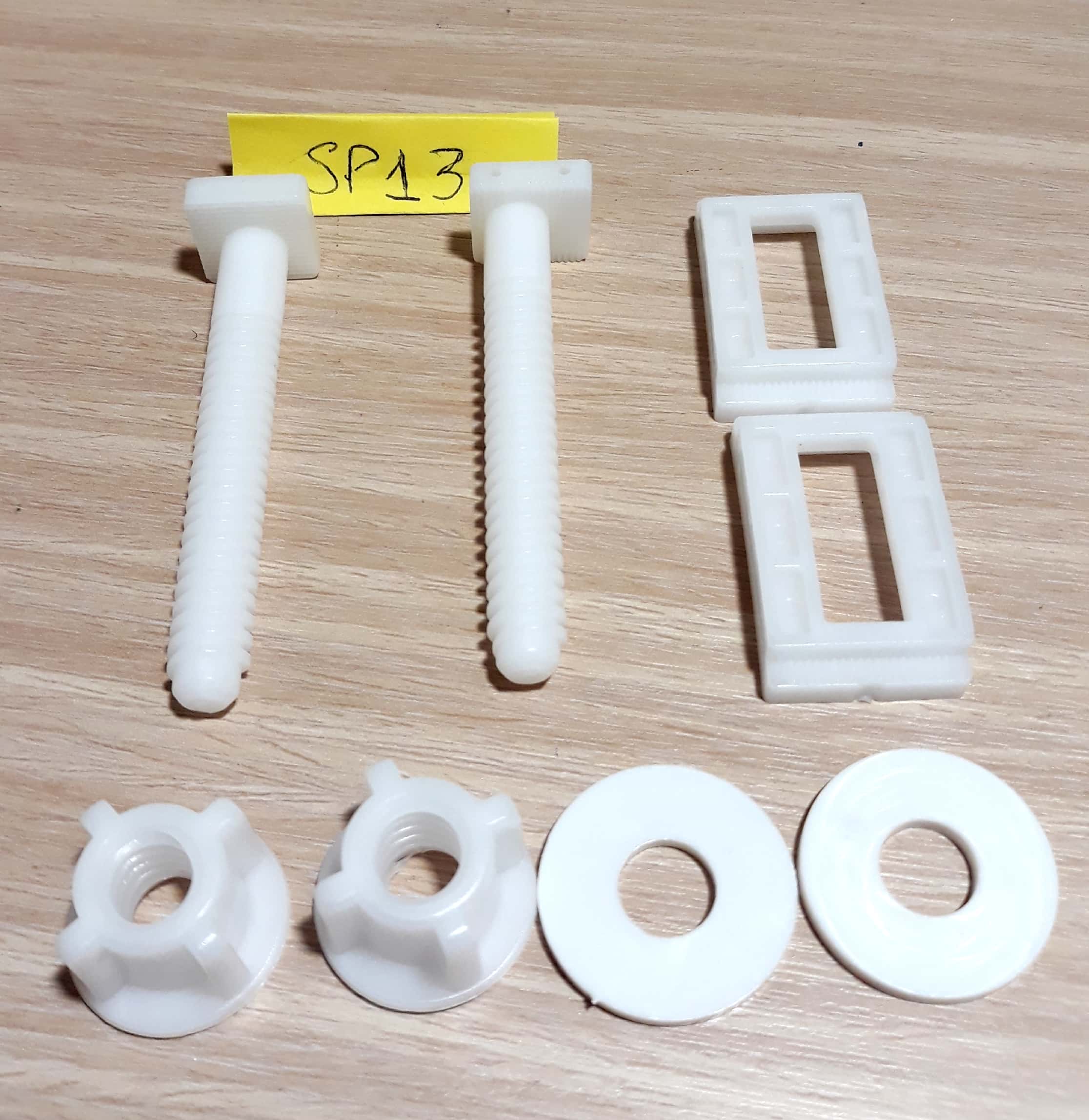 HA05 - Nắp bồn cầu rơi êm không tiếng ồn