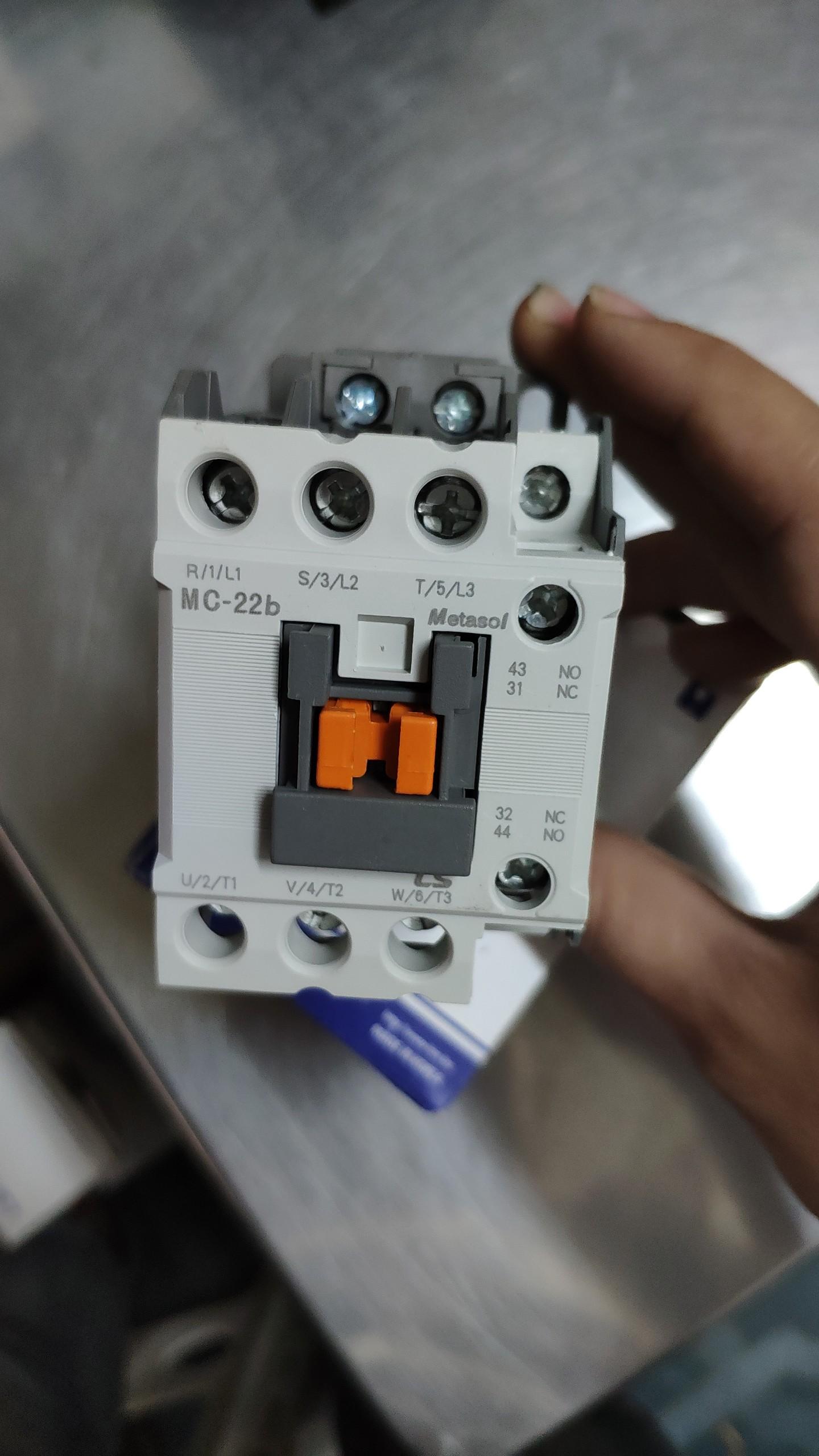 Khởi Động Từ Contactor LS MC 22A