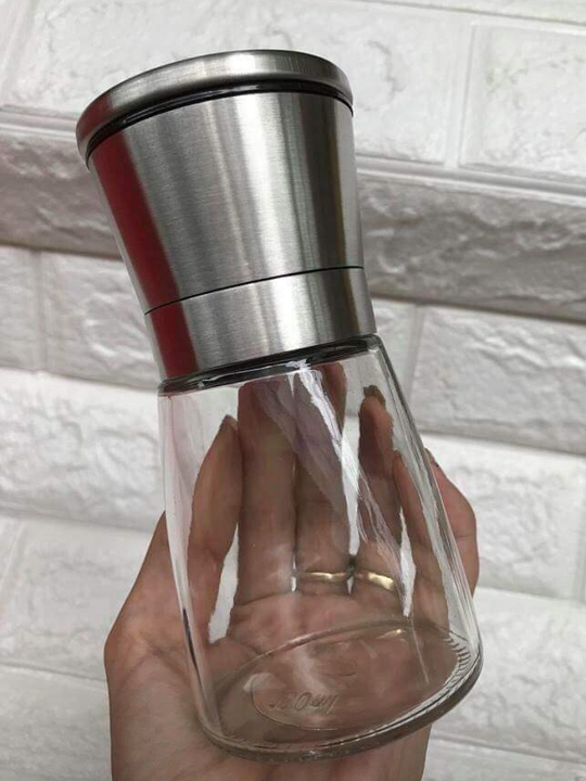 Cối Xay tiêu cầm tay nắp Inox