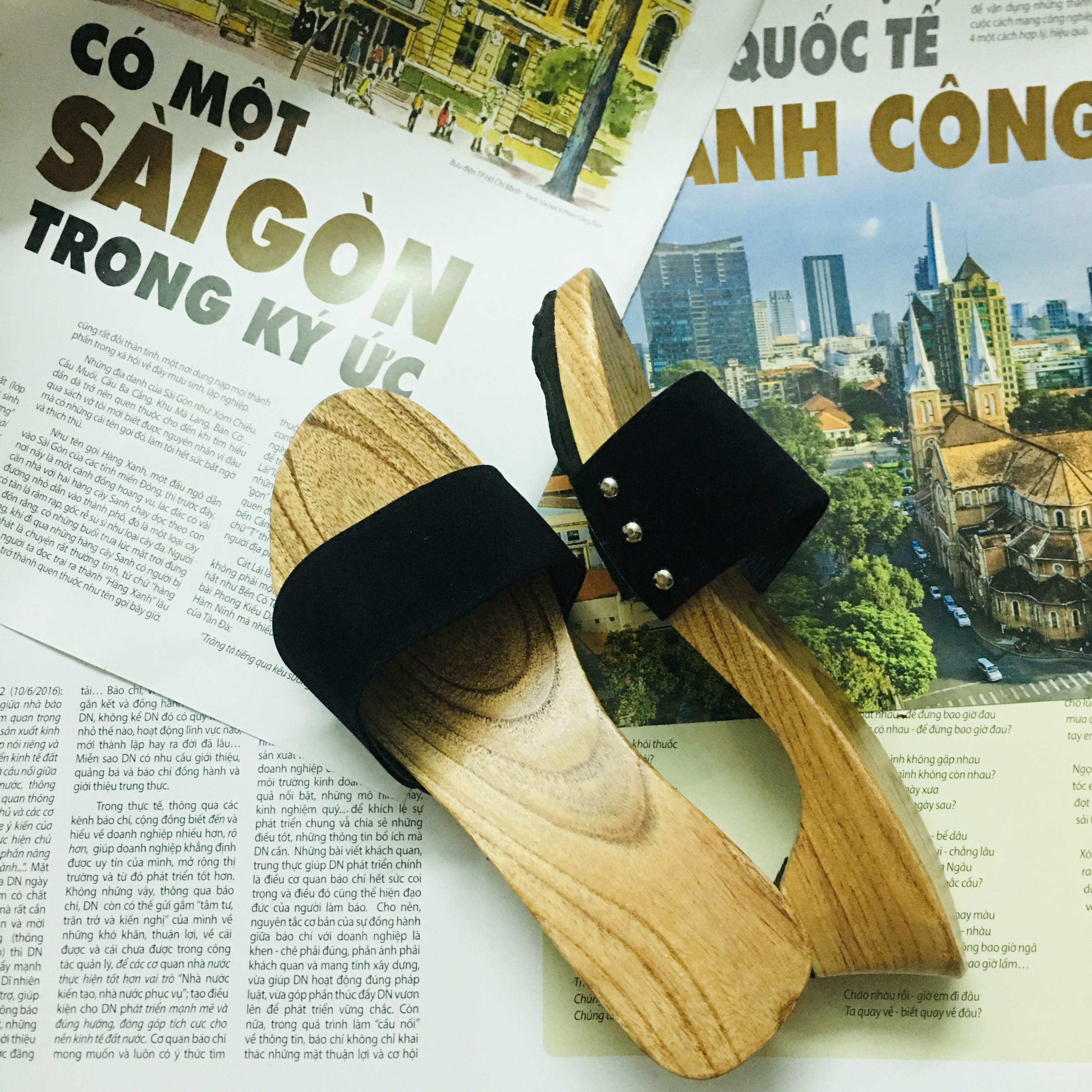 [HCM]GUỐC GỖ MỘC SAIGON QUAI NHUNG ĐEN CAO 5CM
