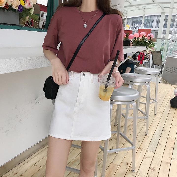 Chân váy cạp cao