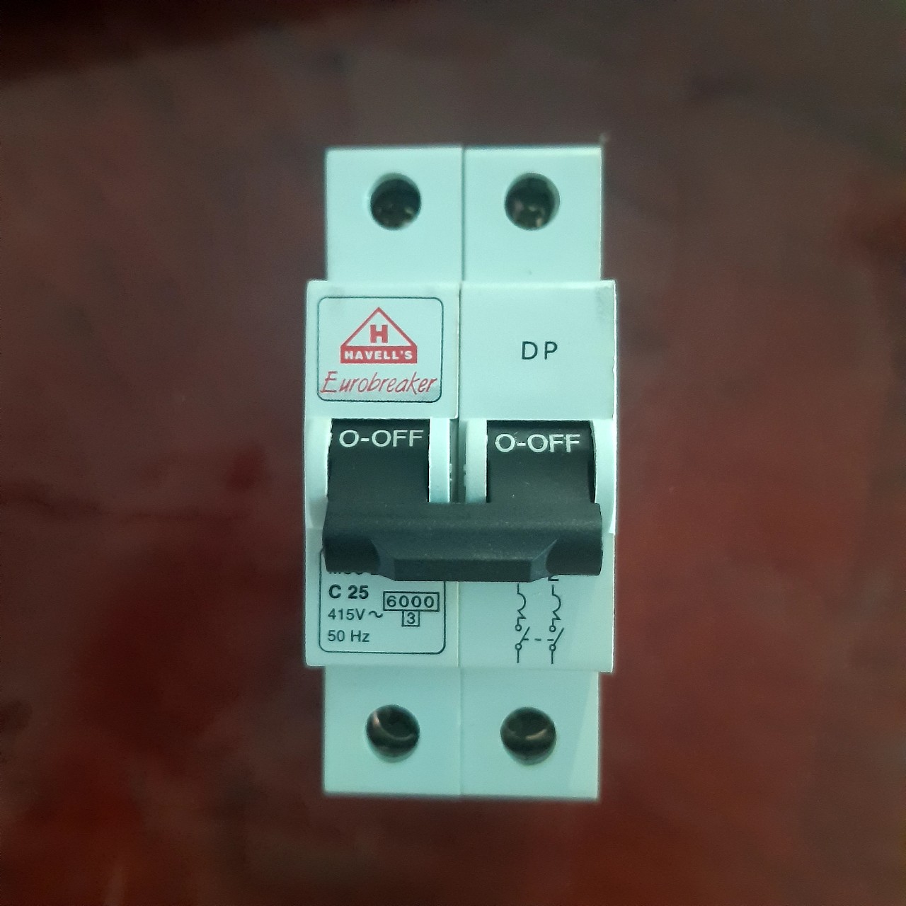 APTOMAT- CẦU DAO TỰ ĐÔNG MCB 2P- HAVELL - ẤN ĐỘ