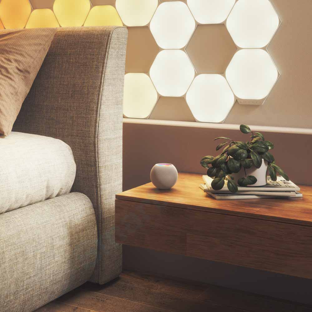 Đèn thông minh Nanoleaf Shapes Hexagon Starter Kit 9 miếng lục giác | Đồng bộ ánh sáng theo màn hình Hàng Chính Hãng Bảo hành 2 Năm