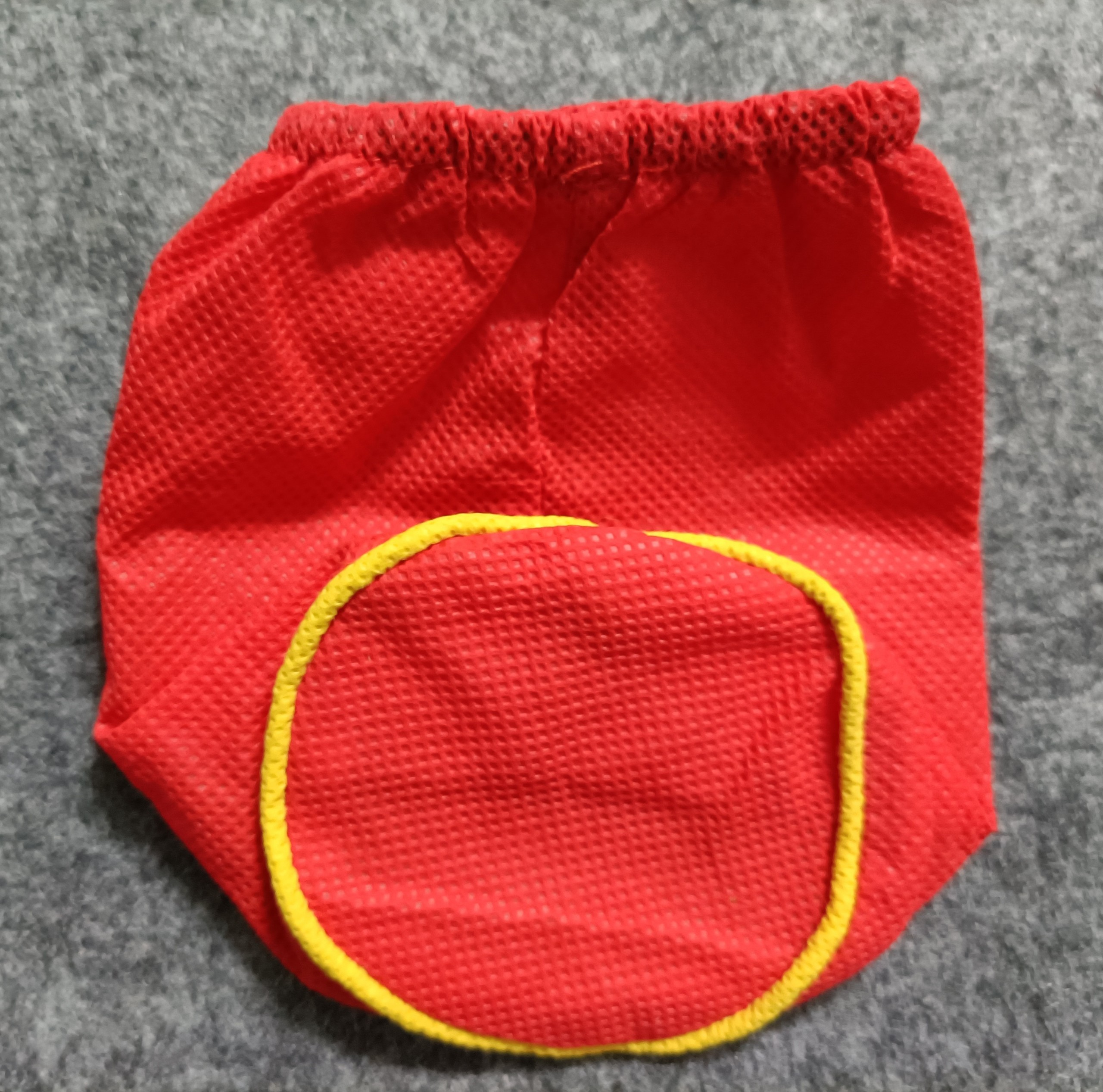 [HCM]Áo trùm pô e (hình giao ngẫu nhiên)