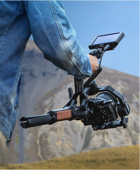 AK2000S (Advanced Kit) 3-Axis Stabilized Handheld Gimbal cho máy ảnh DSLR, MIRRORLESS Phiên bản mới 2020