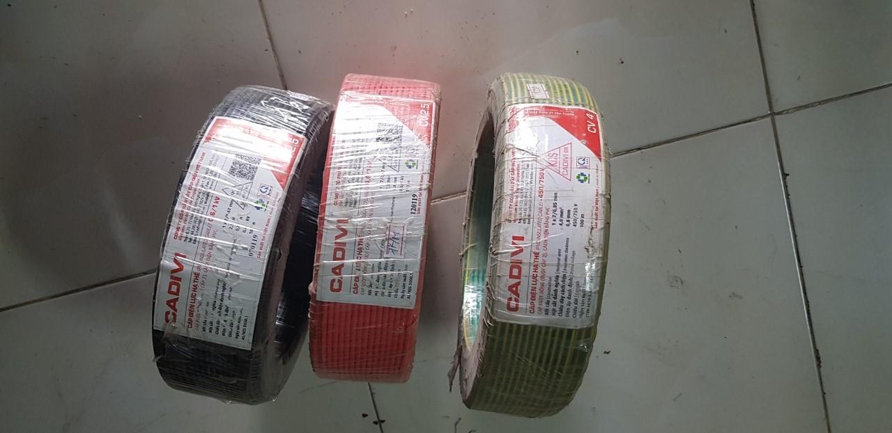 Dây cáp điện Cadivi 2.5 màu đỏ cuộn 100m