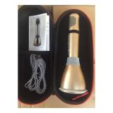 Micro karaoke Bluetooth có loa K- 068 3 in 1 (Vàng)  