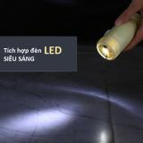 Quạt sạc Mini tích hợp đèn LED Remax (Hồng)